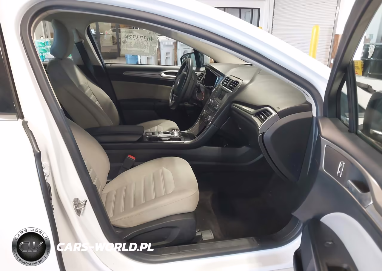 2018 Ford Fusion Hybrid S VIN:3FA6P0UUXJR279001 - 5
