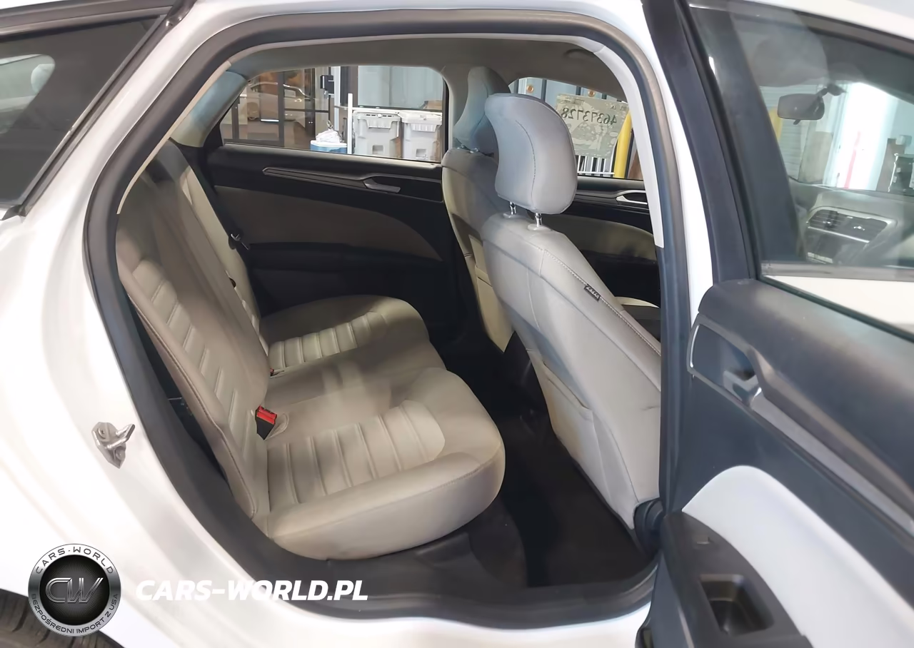2018 Ford Fusion Hybrid S VIN:3FA6P0UUXJR279001 - 8