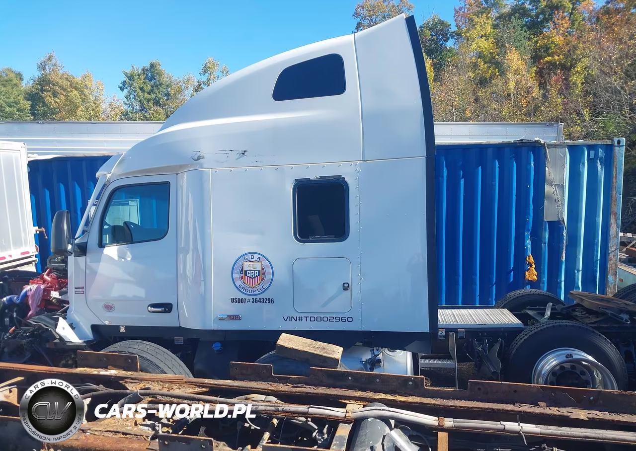2026 Peterbilt 579 VIN:1XPBD49X8TD802960 - 18