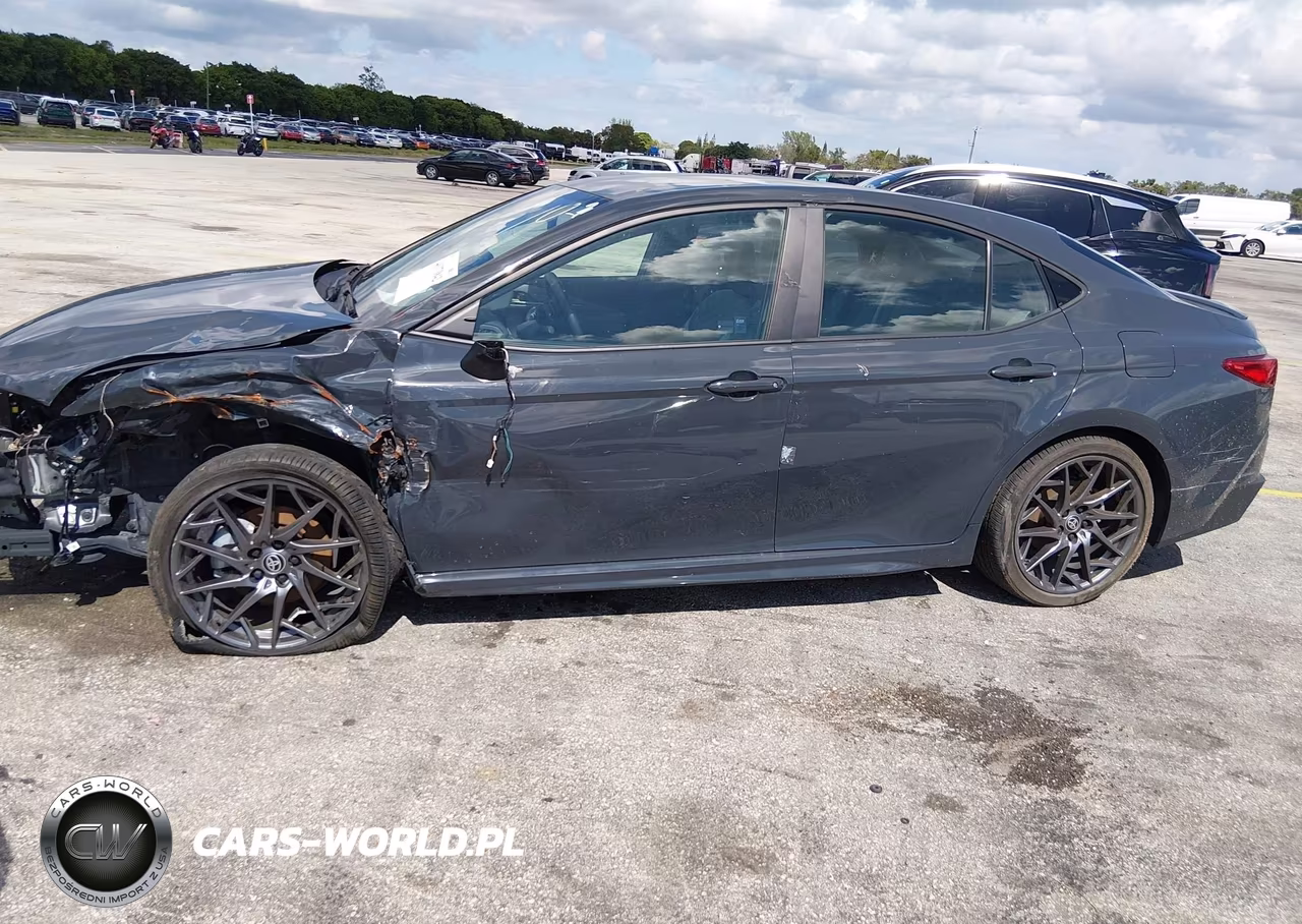 2025 Toyota Camry Se VIN:4T1DAACKXSU549309 - 6
