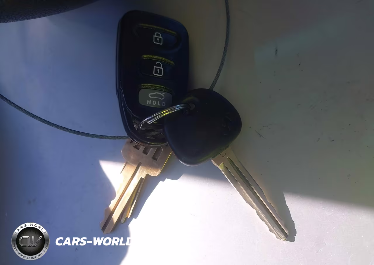 2013 Hyundai Elantra Gls VIN:5NPDH4AE7DH373735 - 11