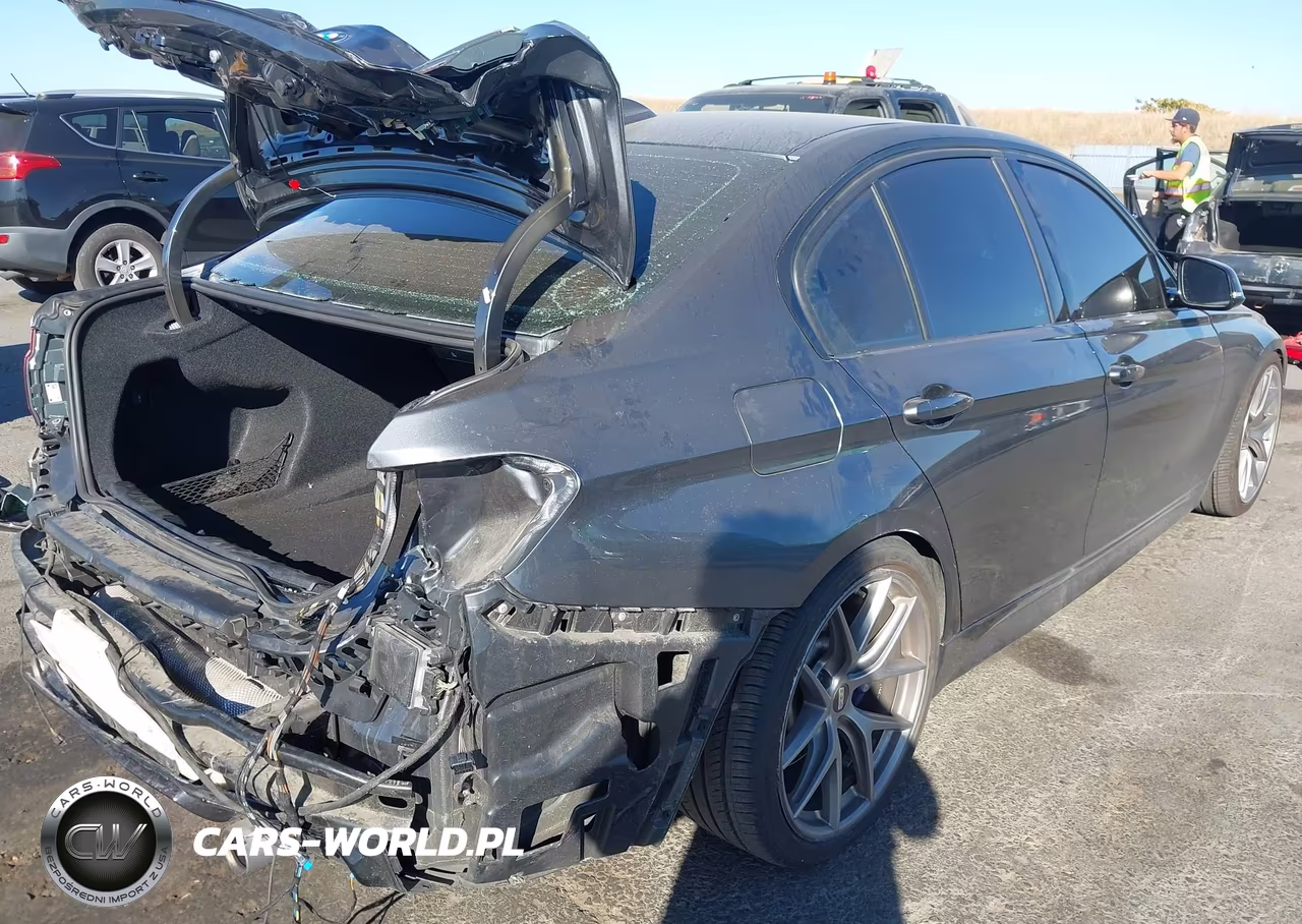 2018 BMW 340I VIN:WBA8B3C59JK788107 - 18