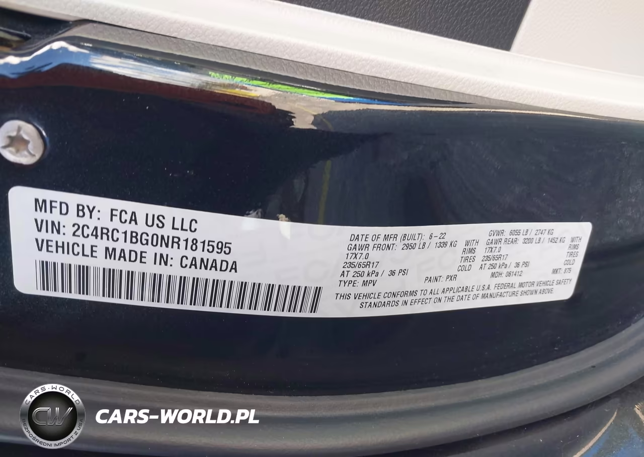 2022 Chrysler Pacifica Touring L VIN:2C4RC1BG0NR181595 - 4