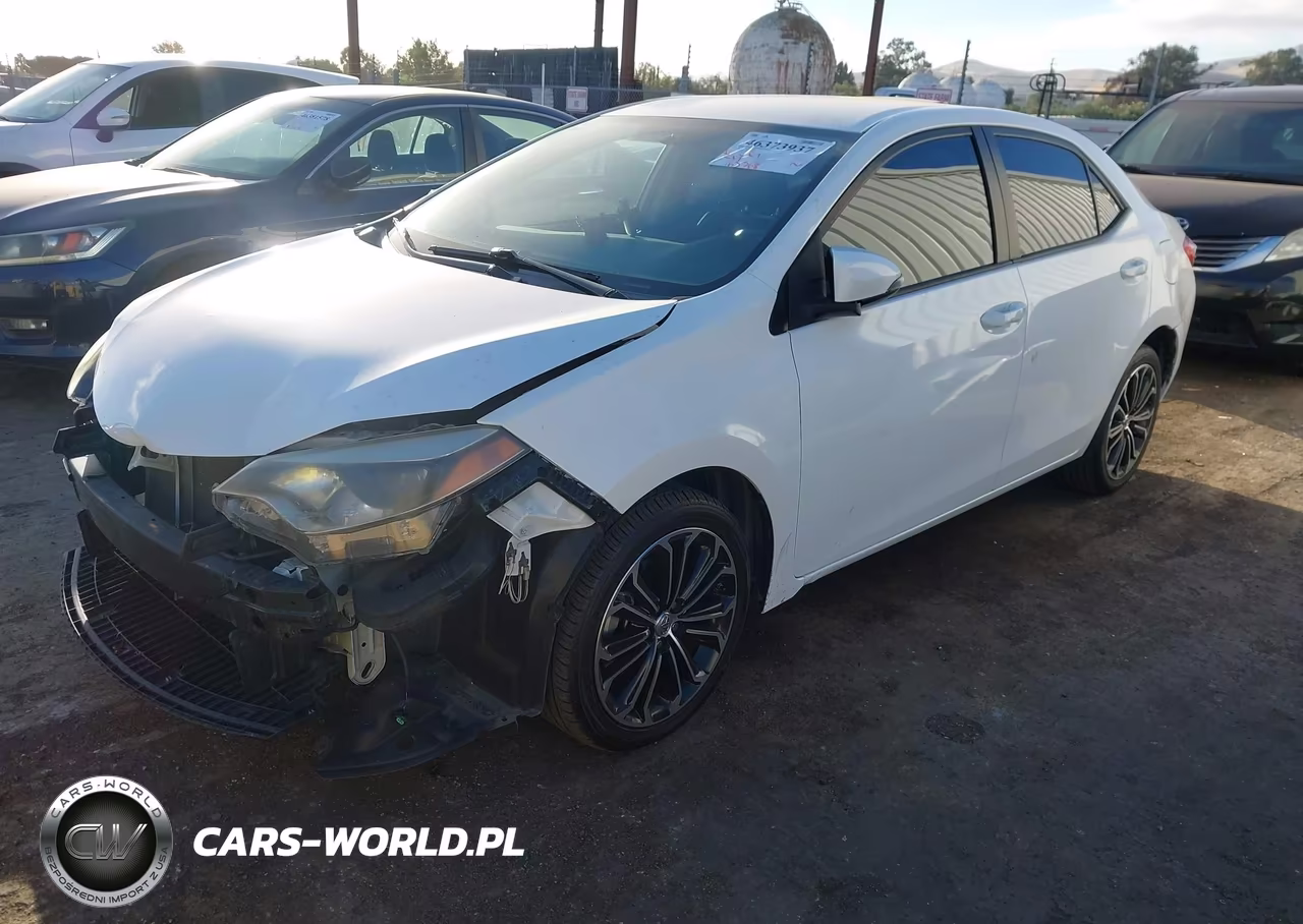 2015 Toyota Corolla S Plus VIN:5YFBURHE6FP323596 - 2