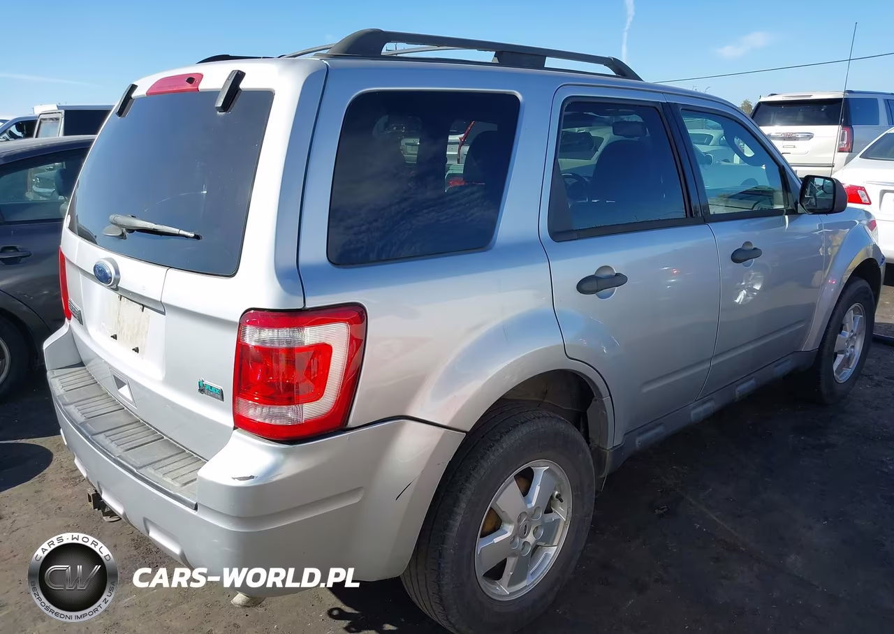 2011 Ford Escape Xlt VIN:1FMCU9DG3BKA74769 - 4