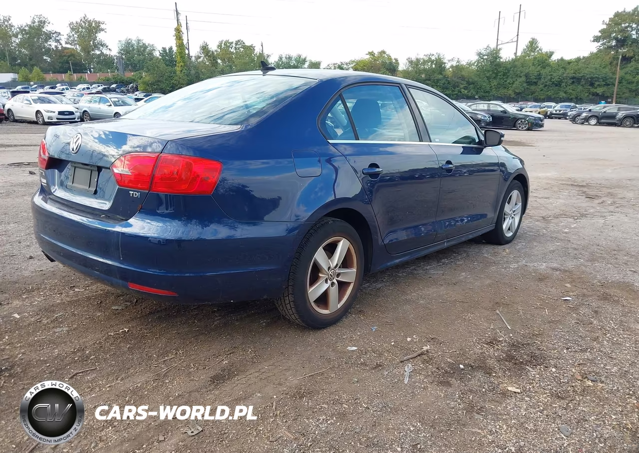 2014 Volkswagen Jetta 2.0L Tdi VIN:3VWLL7AJ7EM275614 - 4
