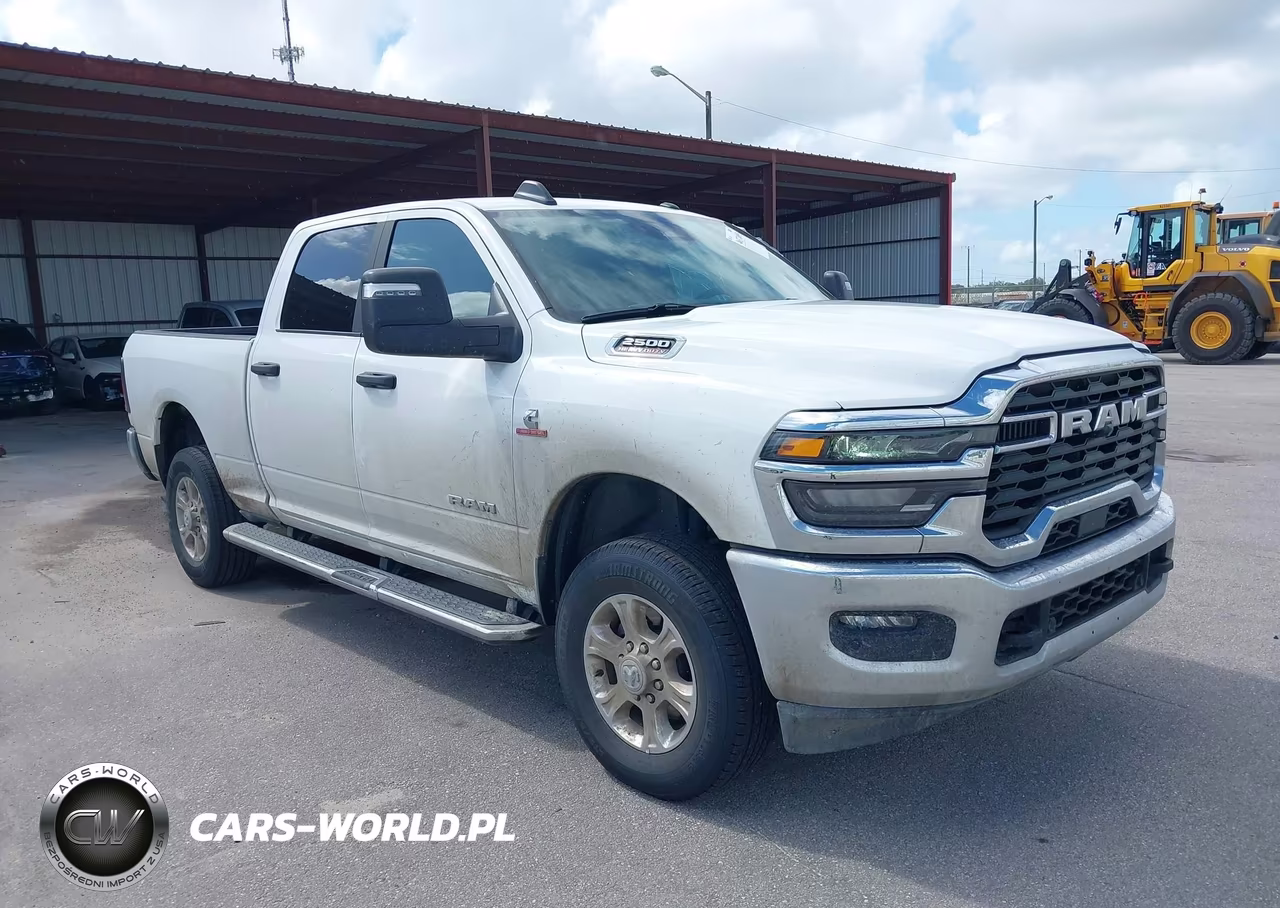 2026 Ram 2500 VIN:3C6UR5DLXTG261121 - 1
