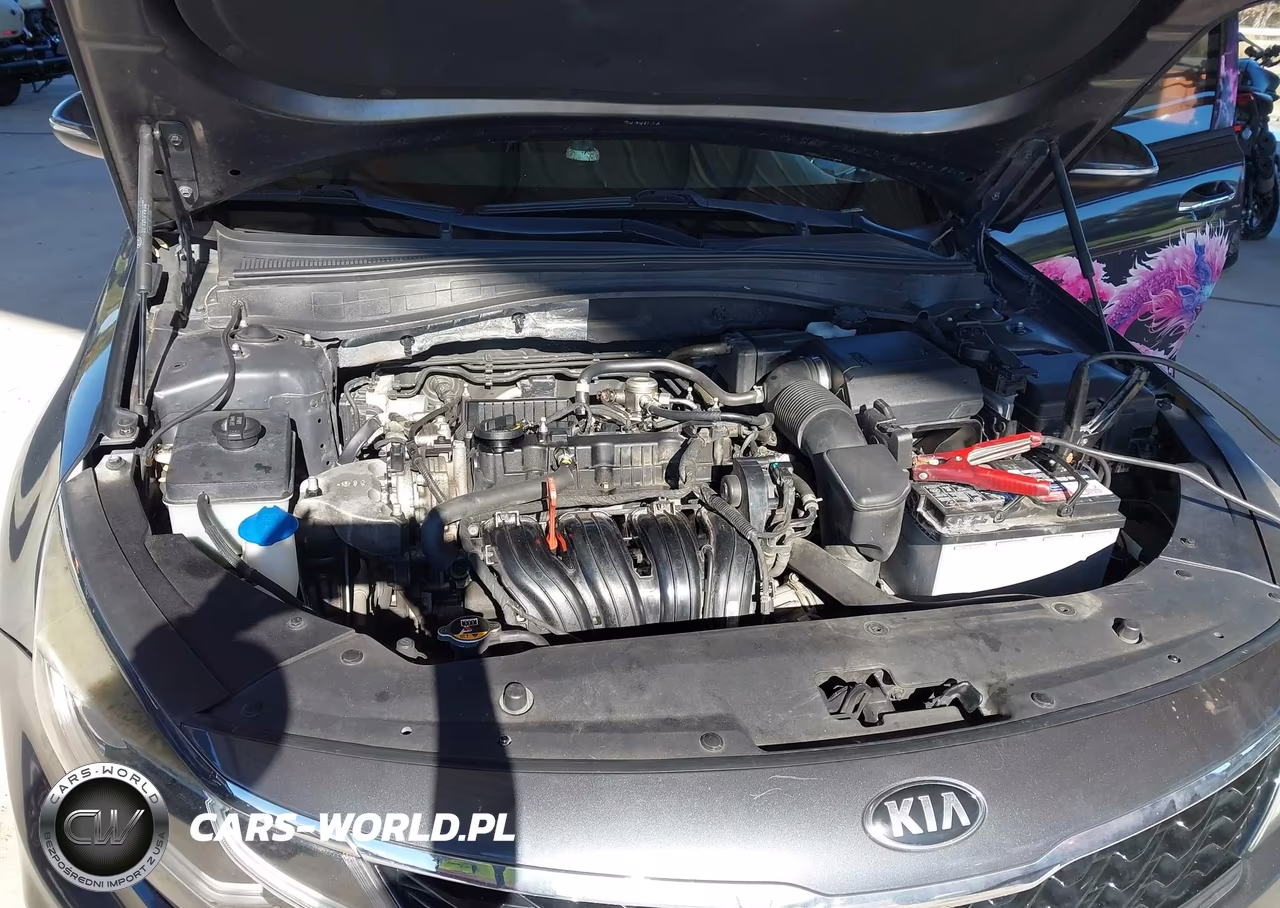 2019 Kia Optima S VIN:5XXGT4L39KG288931 - 10