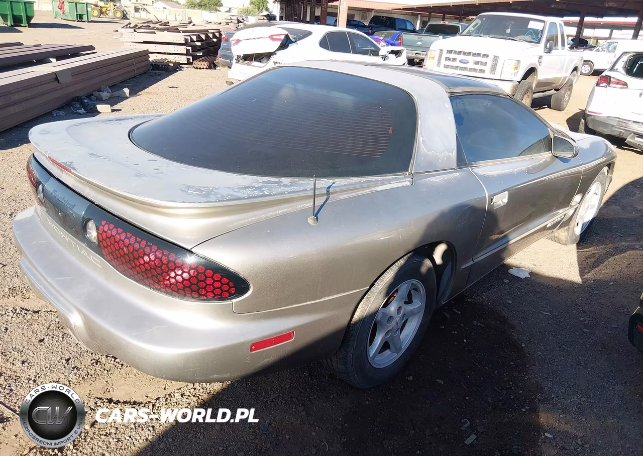 2000 Pontiac Firebird VIN:2G2FS22K6Y2111830 - 4