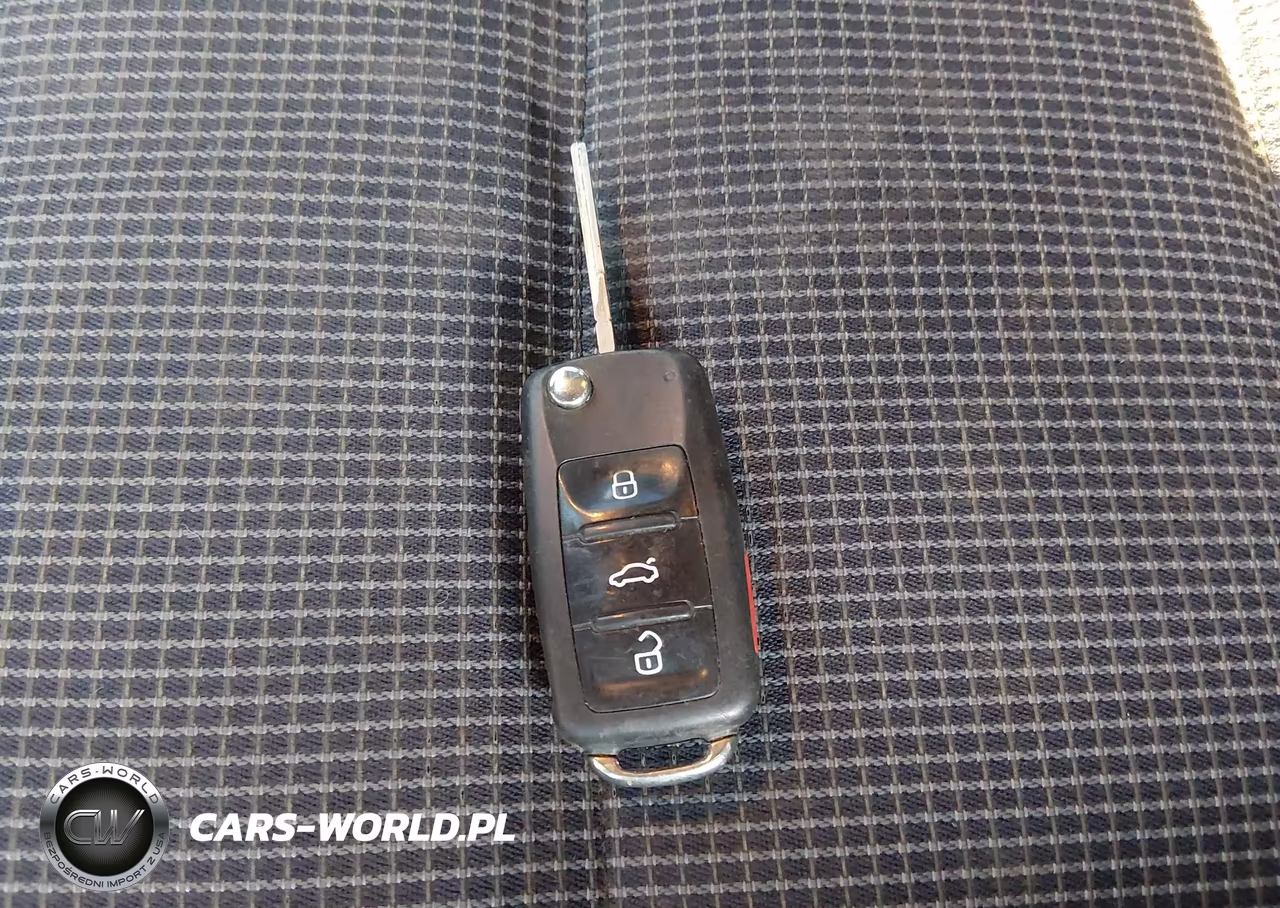 2012 Volkswagen Golf Tdi 4-Door VIN:WVWNM7AJ6CW098933 - 11