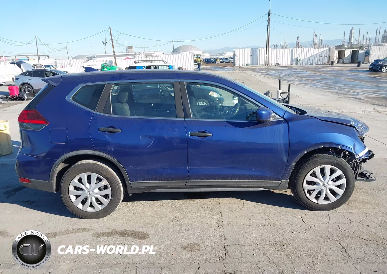 2017 Nissan Rogue S VIN:KNMAT2MT8HP507033 - 14