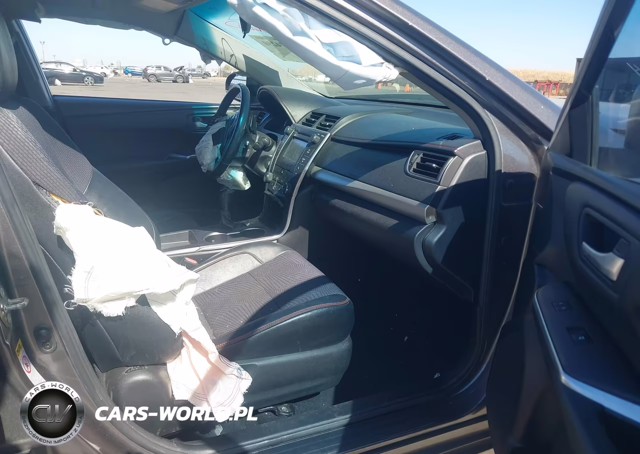 2017 Toyota Camry Se VIN:4T1BF1FK5HU394570 - 5