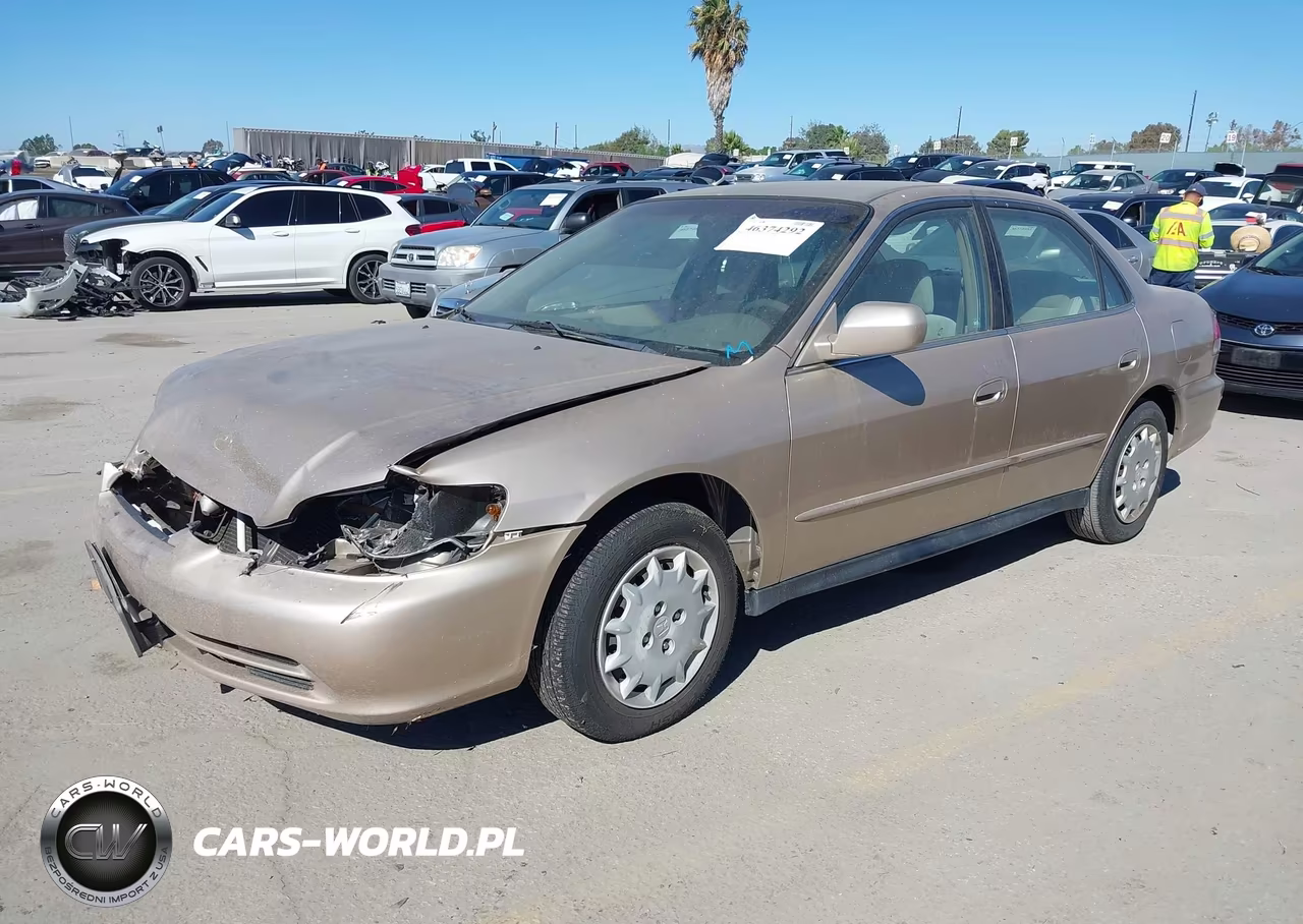 2001 Honda Accord 2.3 Lx VIN:1HGCG66511A140182 - 2