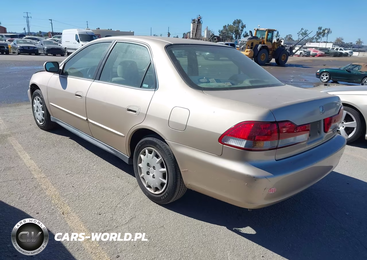 2001 Honda Accord 2.3 Lx VIN:1HGCG66511A140182 - 3