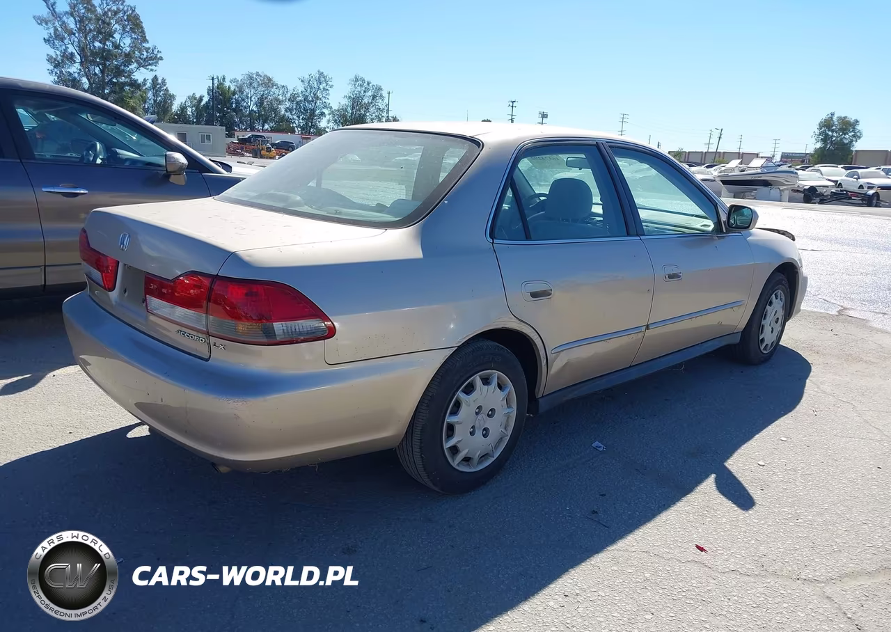2001 Honda Accord 2.3 Lx VIN:1HGCG66511A140182 - 4