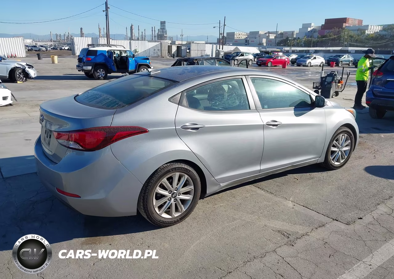 2016 Hyundai Elantra Se VIN:KMHDH4AE5GU542673 - 4