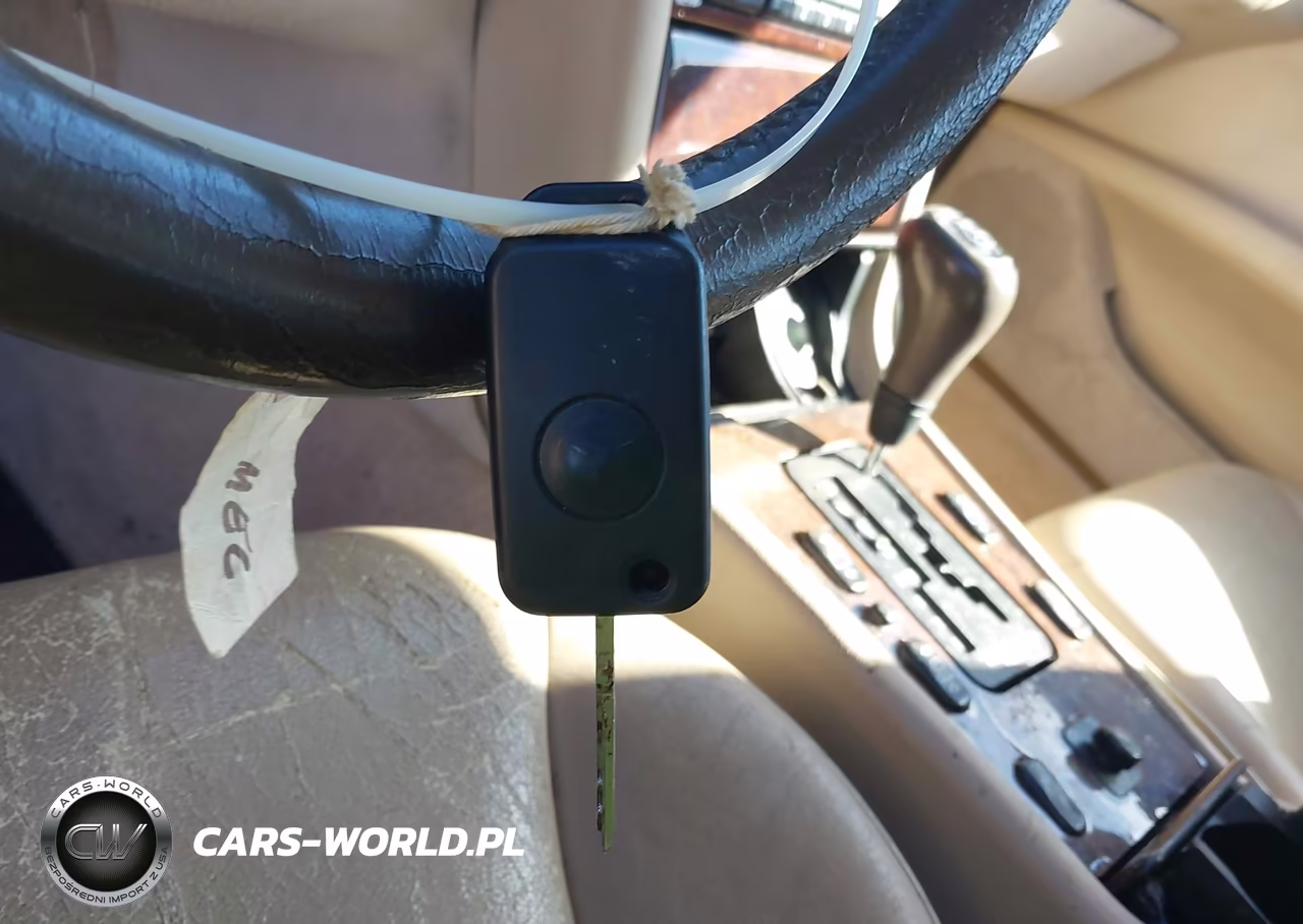 1997 Mercedes-Benz E 320 VIN:WDBJF55F2VA343373 - 11