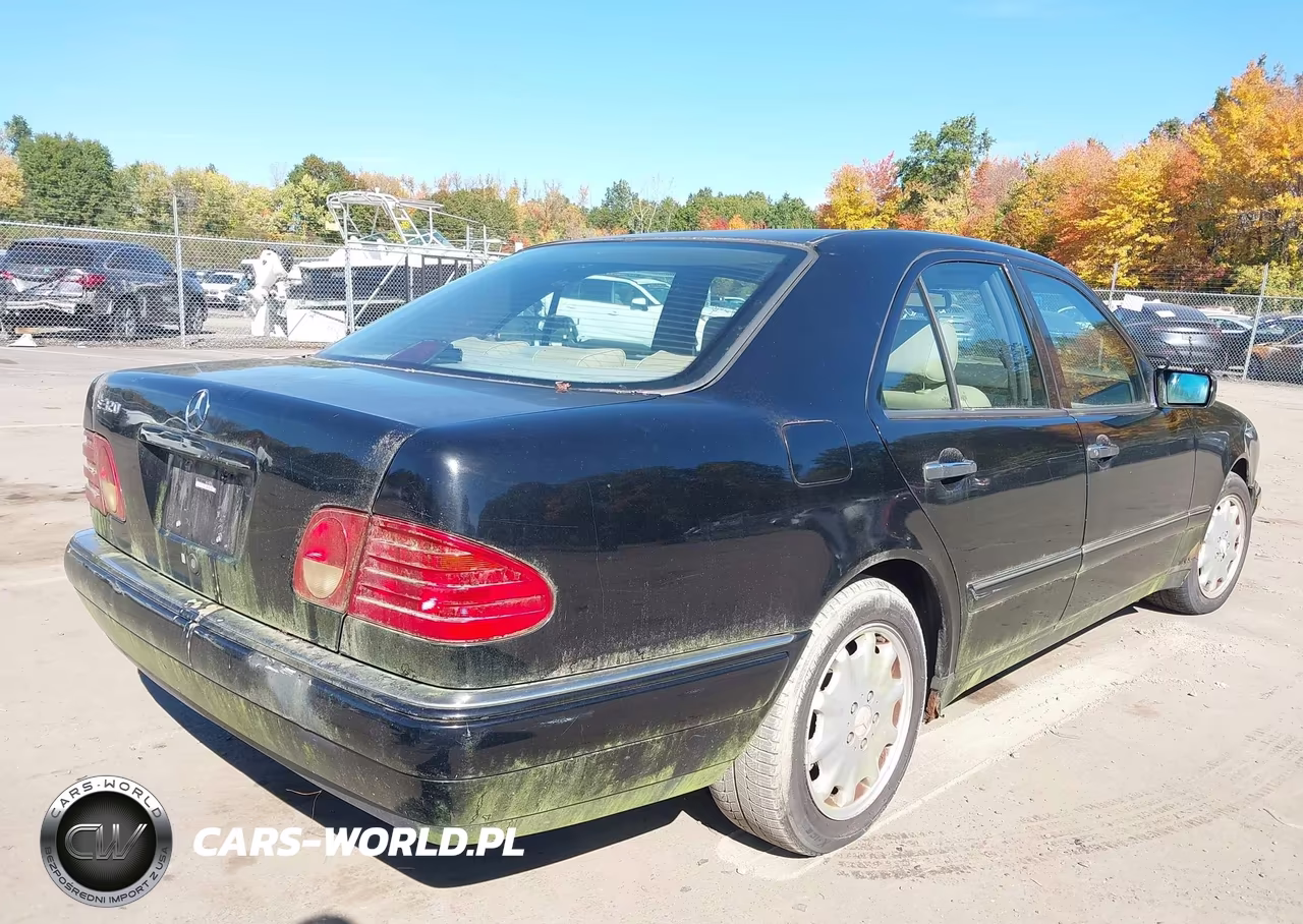 1997 Mercedes-Benz E 320 VIN:WDBJF55F2VA343373 - 4