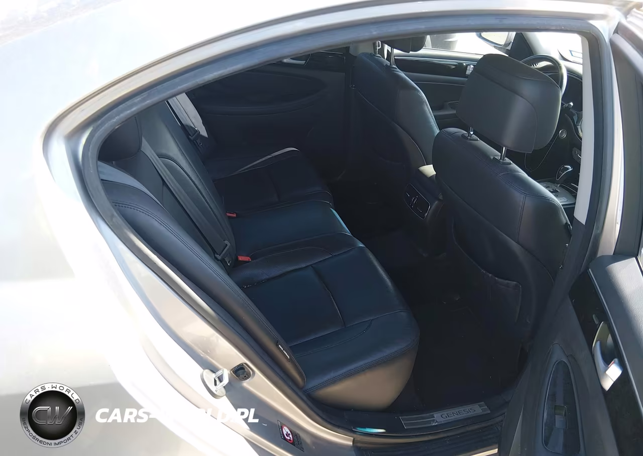 2013 Hyundai Genesis 3.8 VIN:KMHGC4DD9DU245416 - 8