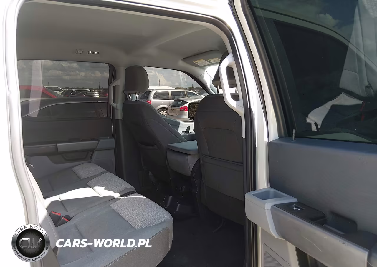 2023 Ford F-150 Xlt VIN:1FTFW1E8XPKE14009 - 8
