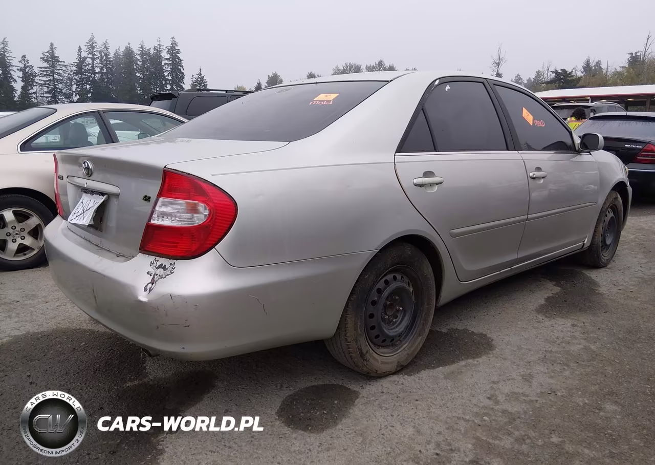 2004 Toyota Camry Se VIN:JTDBE32K840271050 - 4