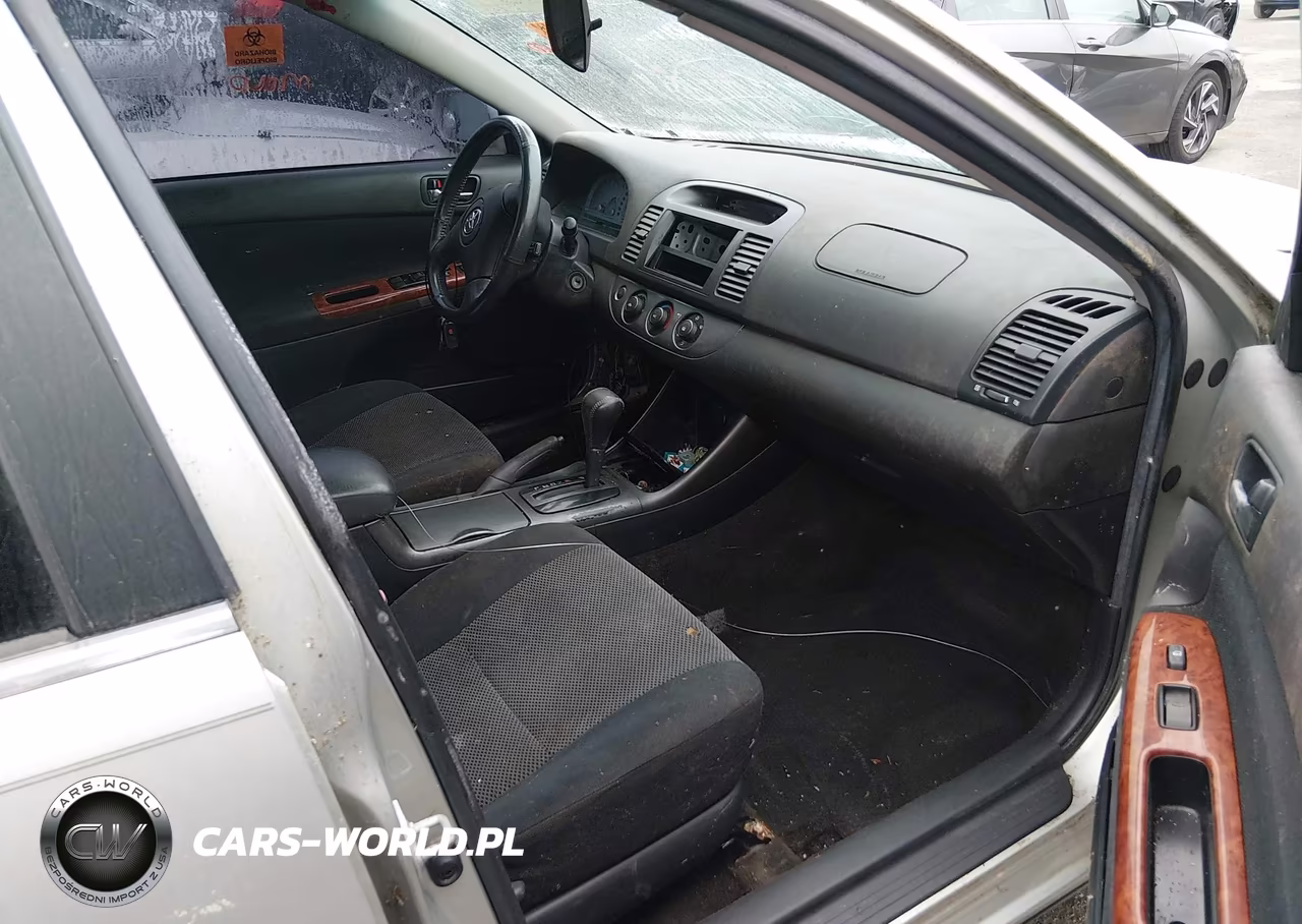 2004 Toyota Camry Se VIN:JTDBE32K840271050 - 5