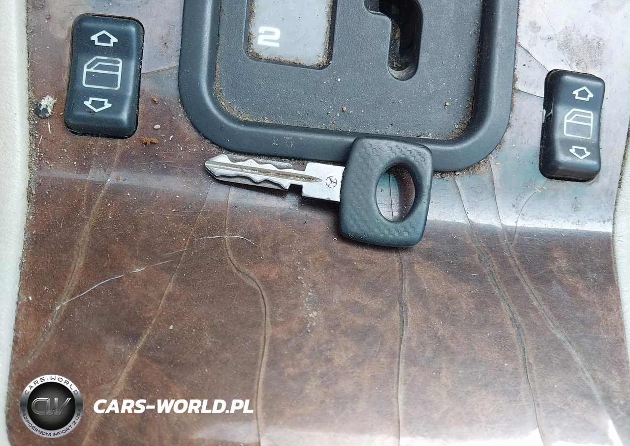 1996 Mercedes-Benz S 320 VIN:WDBGA33E3TA325050 - 11