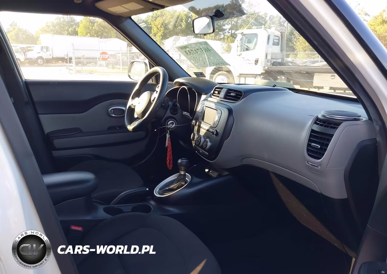 2018 Kia Soul VIN:KNDJN2A29J7592329 - 5
