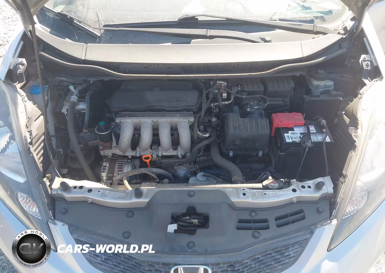 2013 Honda Fit VIN:JHMGE8H36DC064205 - 10