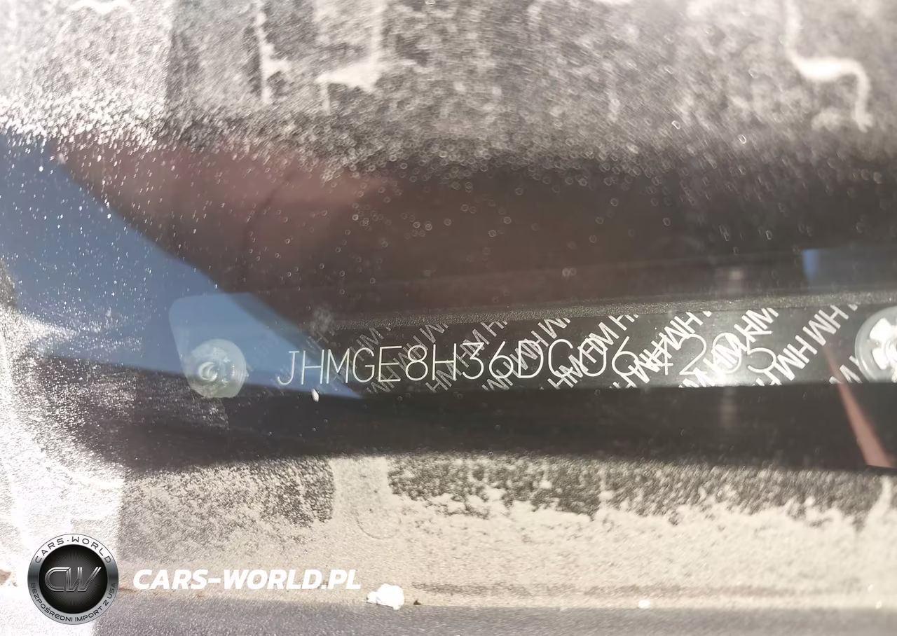 2013 Honda Fit VIN:JHMGE8H36DC064205 - 9