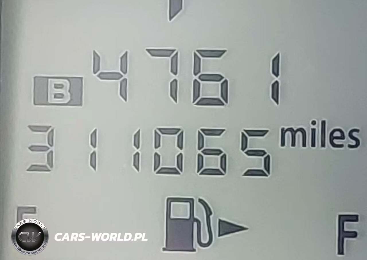 2018 Subaru Forester 2.5I Premium VIN:JF2SJAEC3JH605794 - 15