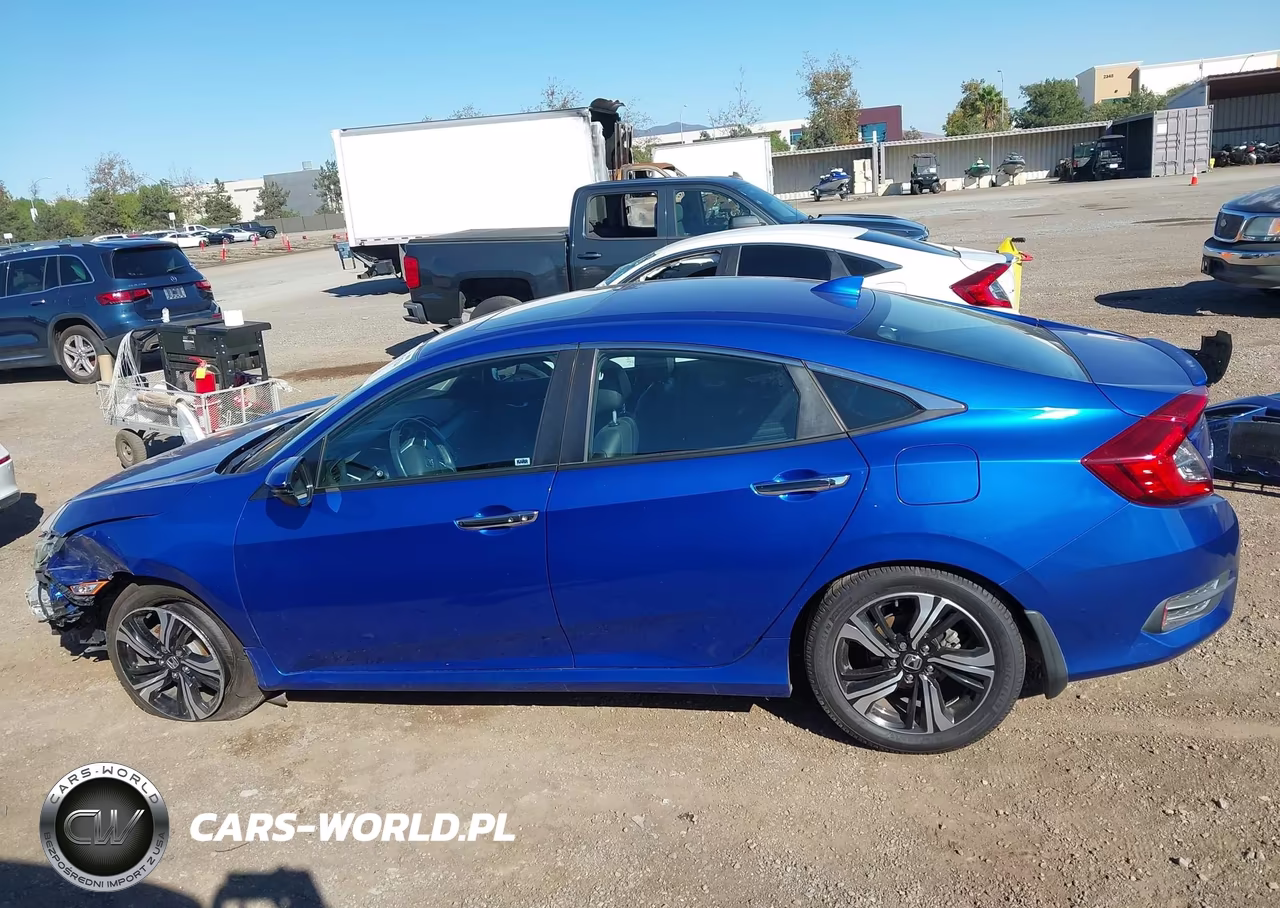 2017 Honda Civic Touring VIN:2HGFC1F94HH641559 - 15