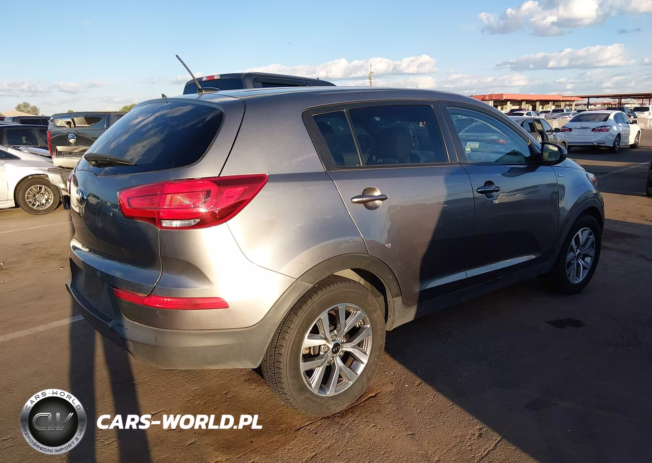 2016 Kia Sportage Lx VIN:KNDPBCAC7G7826428 - 4