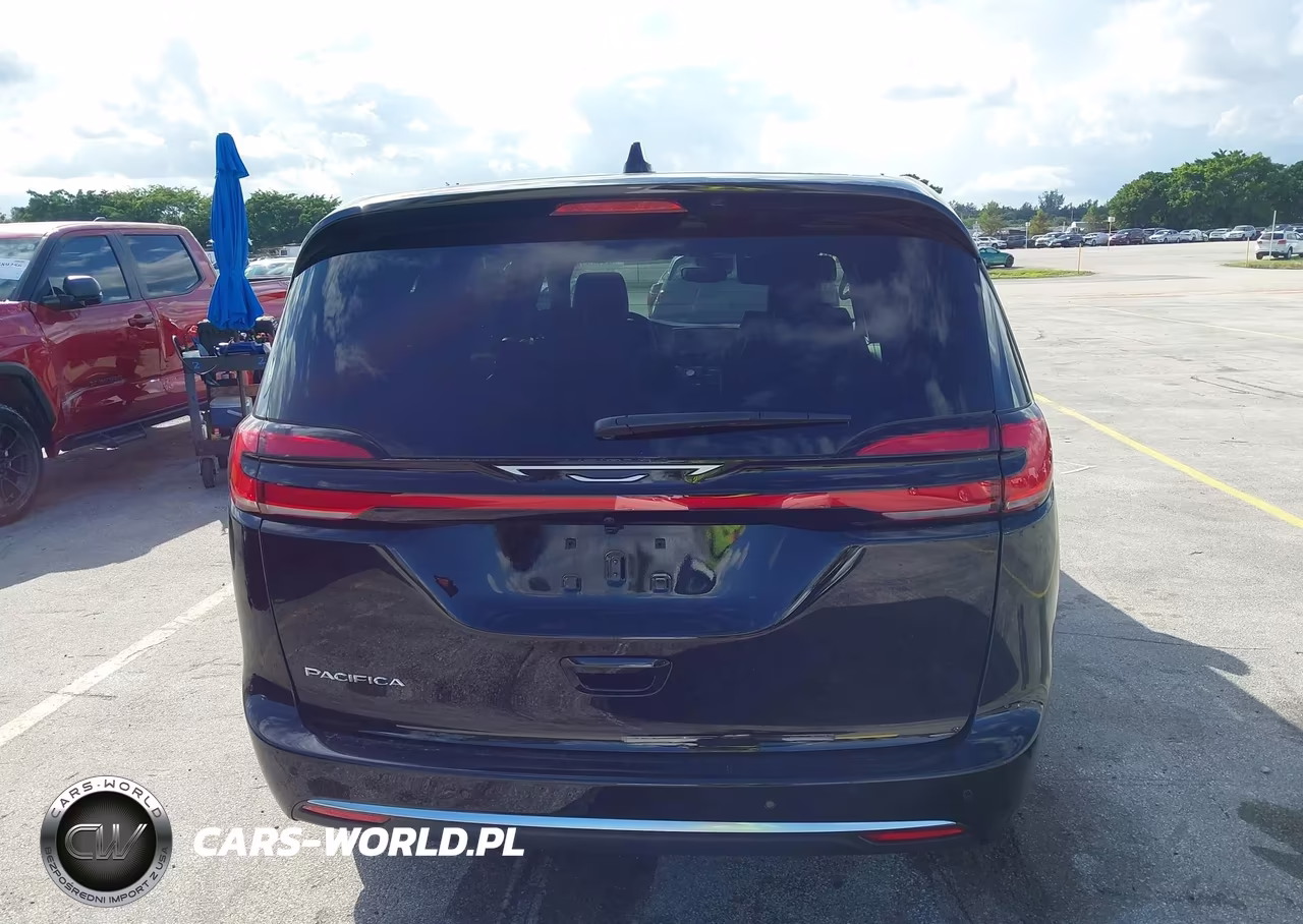 2027 Chrysler Pacifica VIN:2C4RC1BG0VR573346 - 16