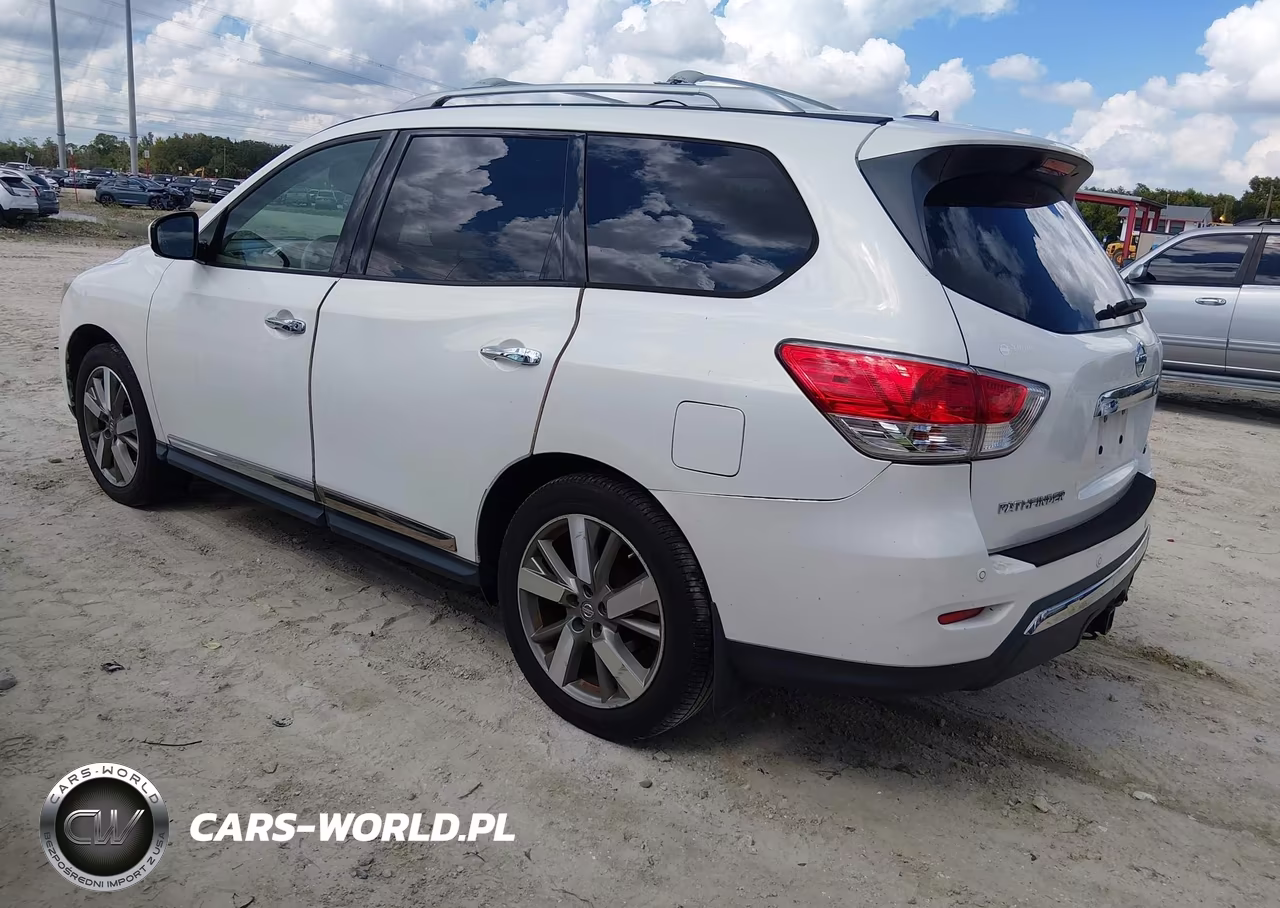 2014 Nissan Pathfinder Platinum VIN:5N1AR2MN9EC728428 - 3