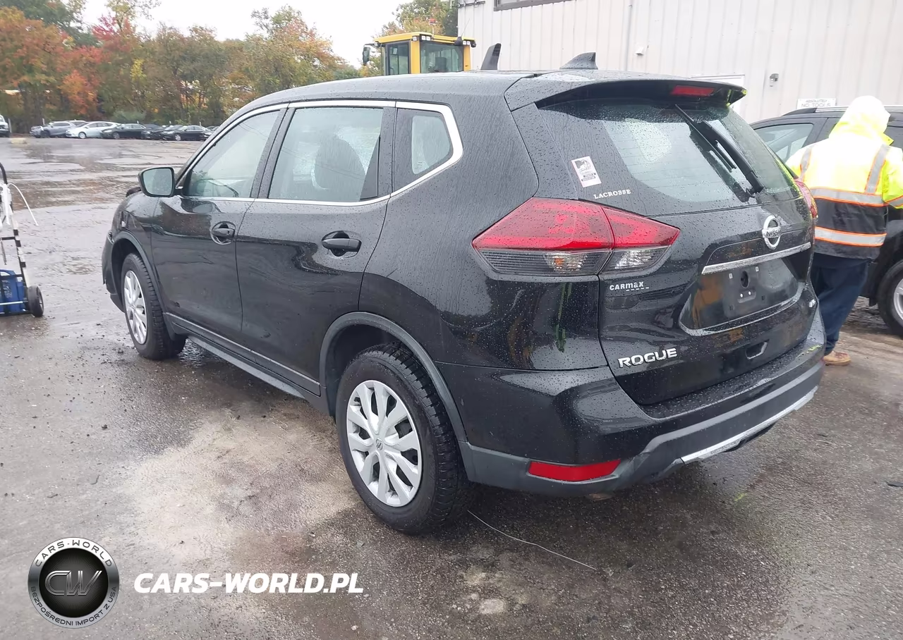 2019 Nissan Rogue S VIN:5N1AT2MV1KC742577 - 3