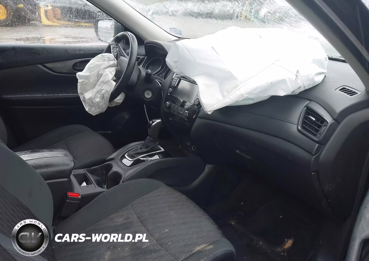 2019 Nissan Rogue S VIN:5N1AT2MV1KC742577 - 5