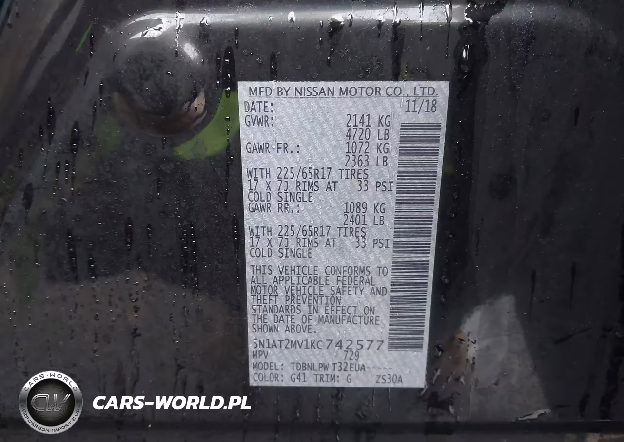 2019 Nissan Rogue S VIN:5N1AT2MV1KC742577 - 9