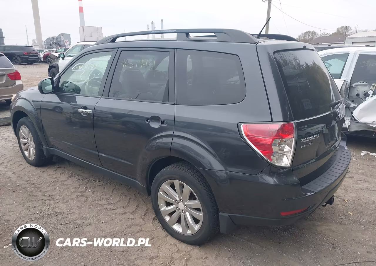 2012 Subaru Forester 2.5X Premium VIN:JF2SHBDC8CH423613 - 3