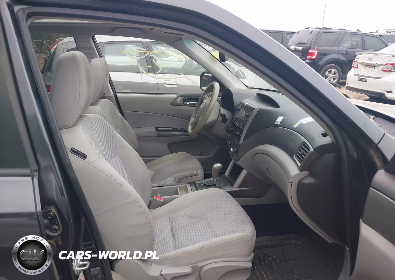 2012 Subaru Forester 2.5X Premium VIN:JF2SHBDC8CH423613 - 5