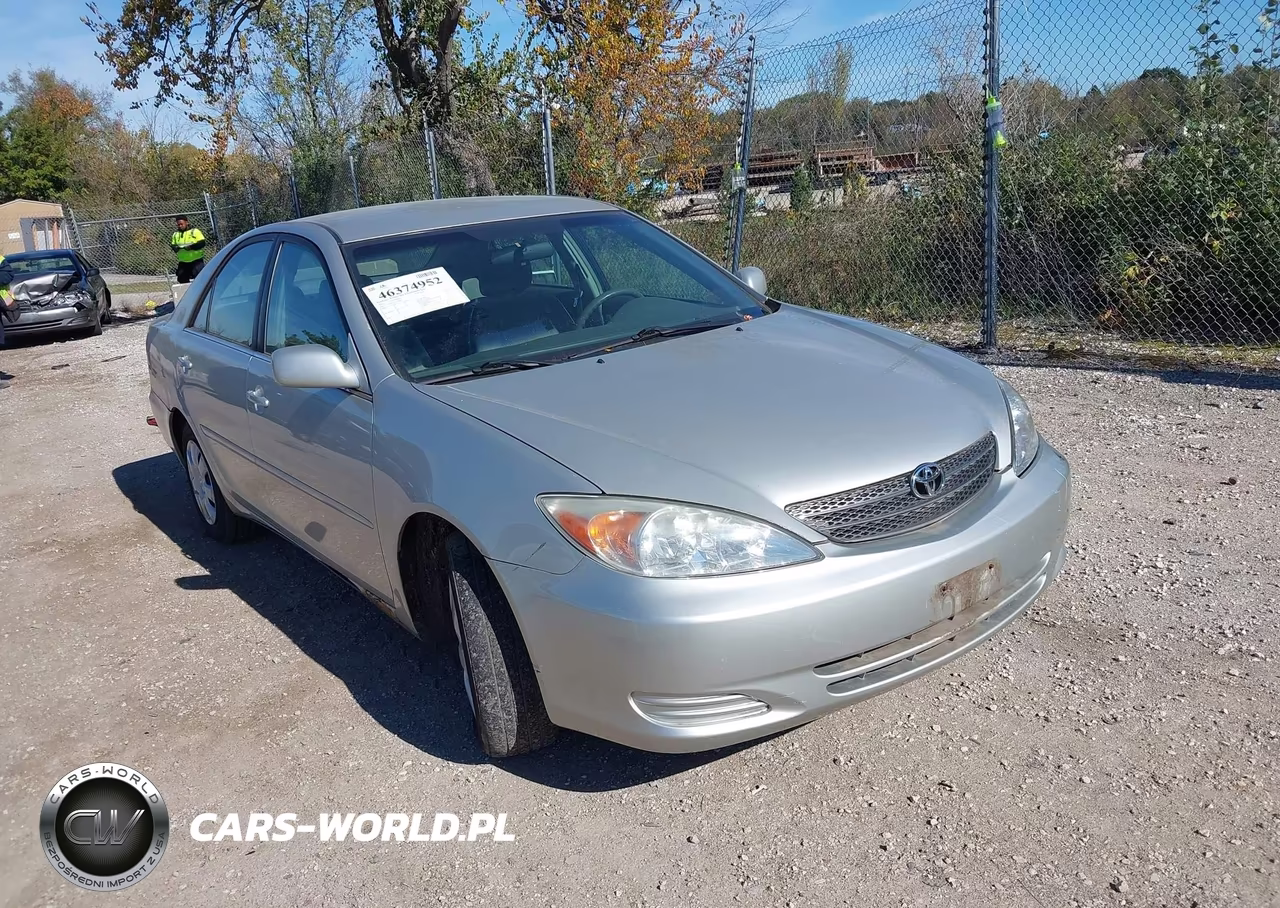 2003 Toyota Camry Le – zdjęcie 1 z 13