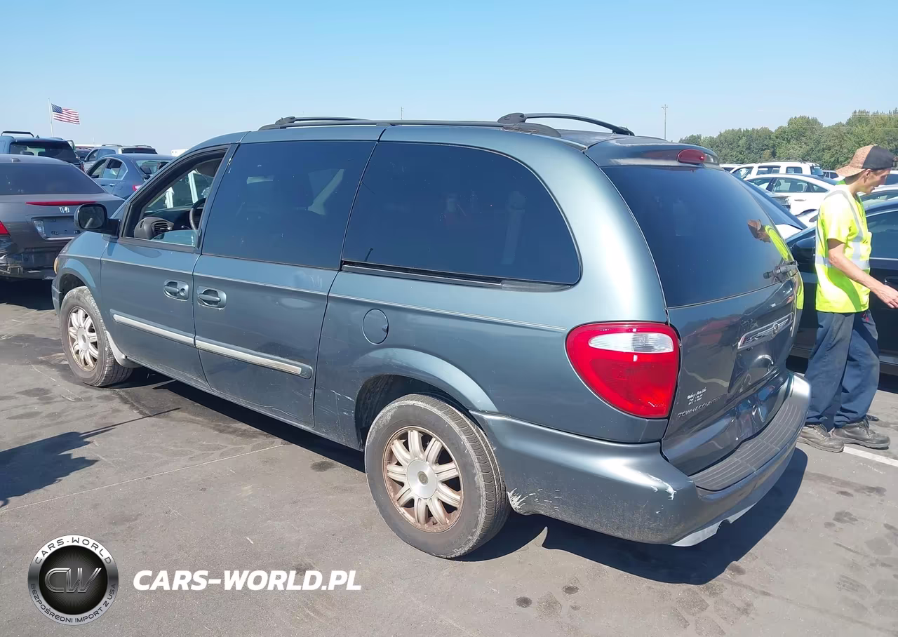 2006 Chrysler Town And Country Van VIN:2A8KP54016R911456 - 3
