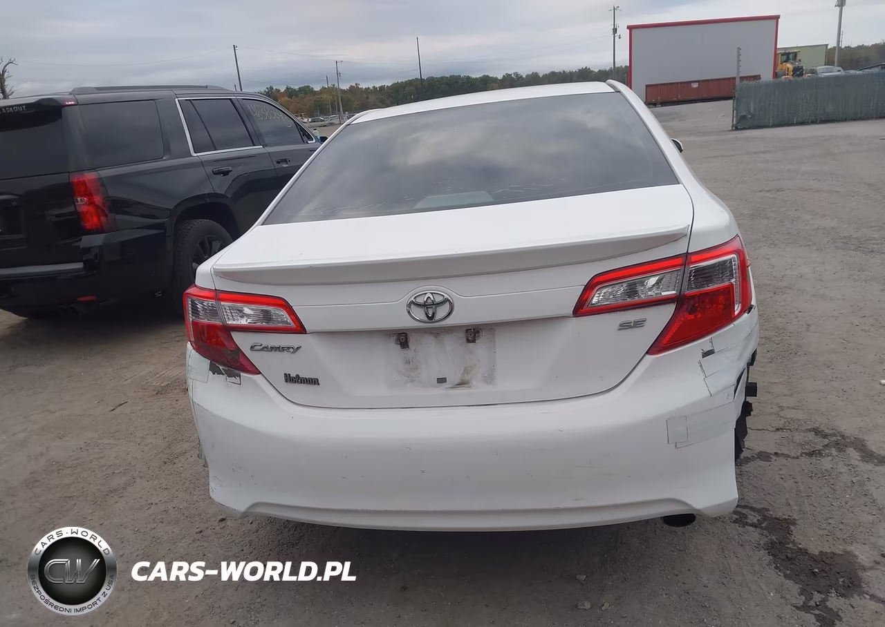 2013 Toyota Camry Se VIN:4T1BF1FK4DU645234 - 16