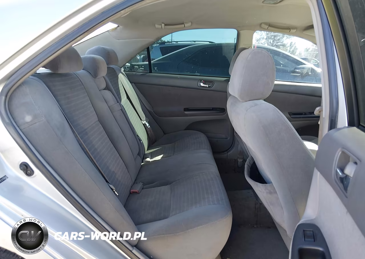 2005 Toyota Camry Le VIN:4T1BE32K25U614439 - 8