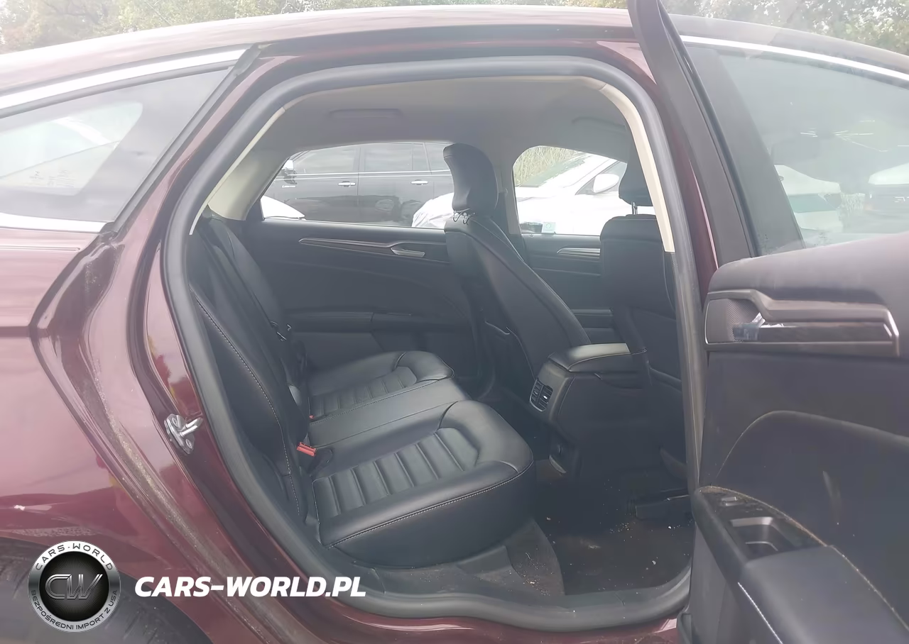 2017 Ford Fusion Se VIN:3FA6P0HD1HR405105 - 8
