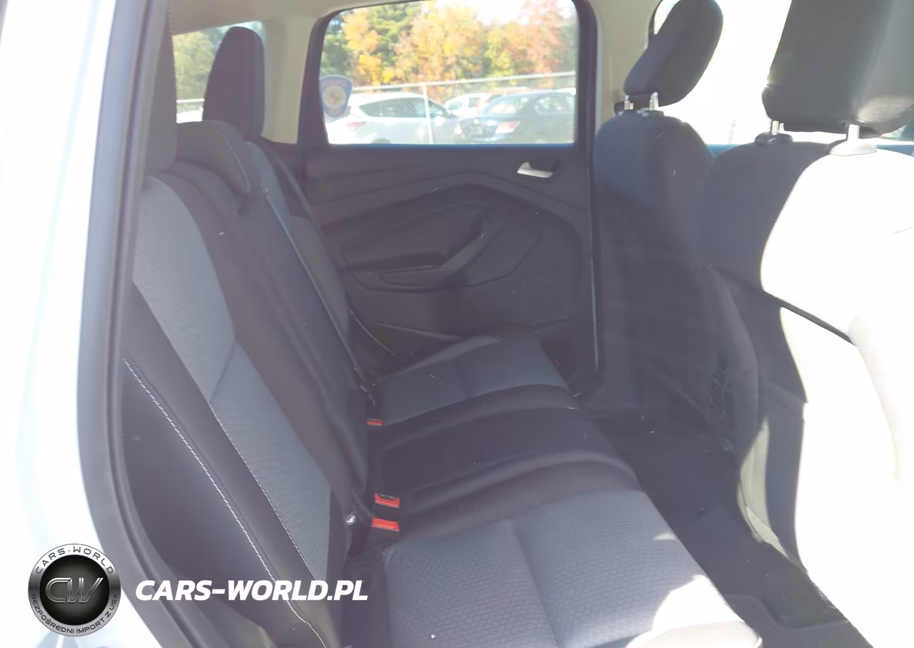 2018 Ford Escape Se VIN:1FMCU9GD6JUD40323 - 8