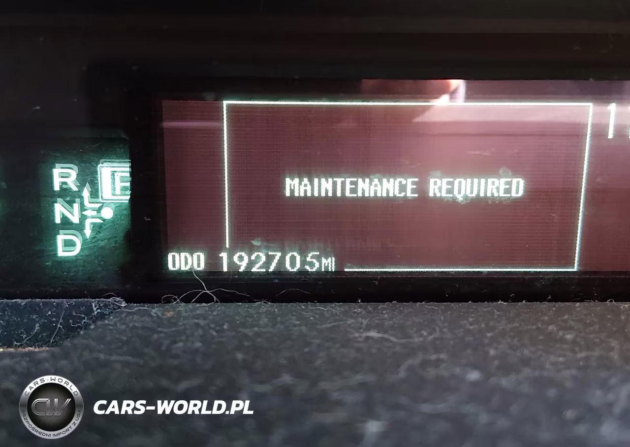 2013 Toyota Prius Three VIN:JTDKN3DU2D5648182 - 16