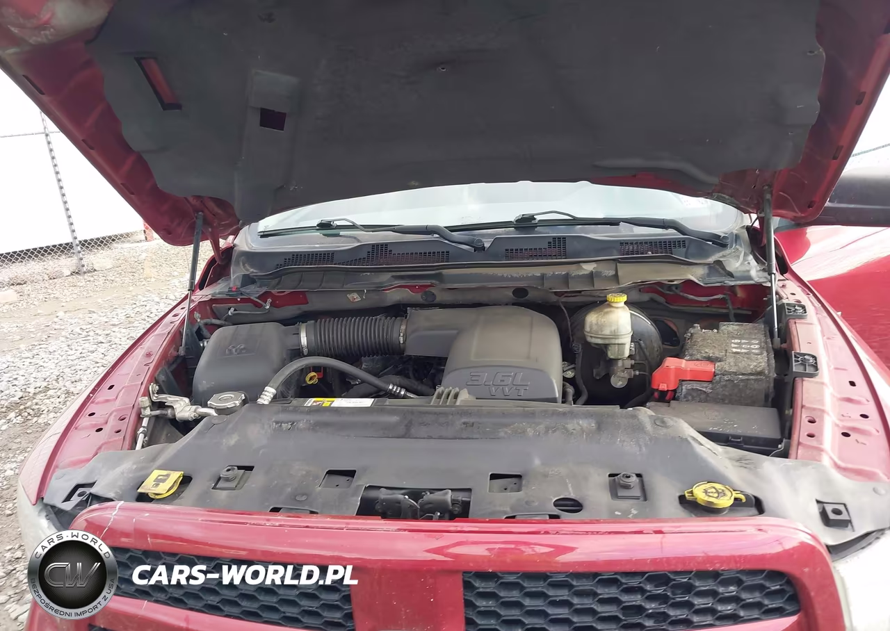 2015 Ram 1500 Express VIN:1C6RR7KG8FS586886 - 10