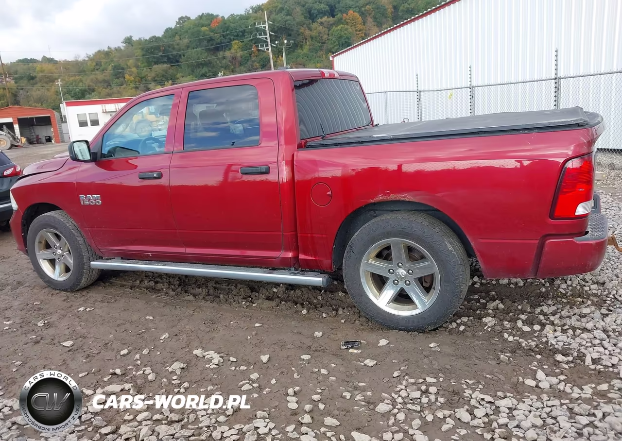 2015 Ram 1500 Express VIN:1C6RR7KG8FS586886 - 14