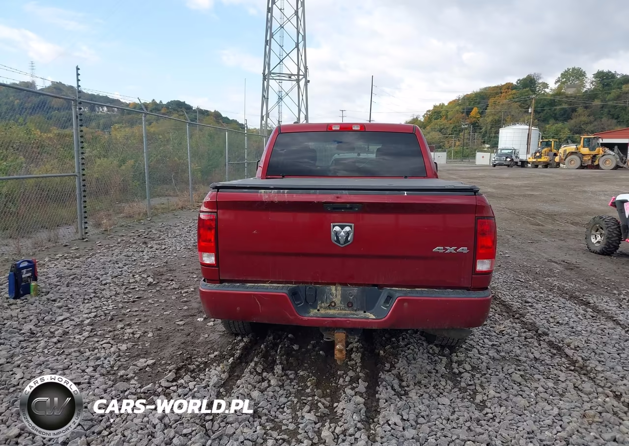2015 Ram 1500 Express VIN:1C6RR7KG8FS586886 - 16